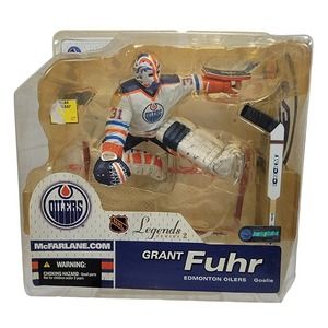McFarlane NHL Grant Fuhr Edmonton Oilers White Jersey Legends Series 2 Figure